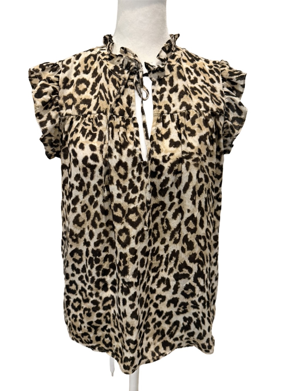 Philosophy by Republic Leopard Print Flutter Blouse. Small
